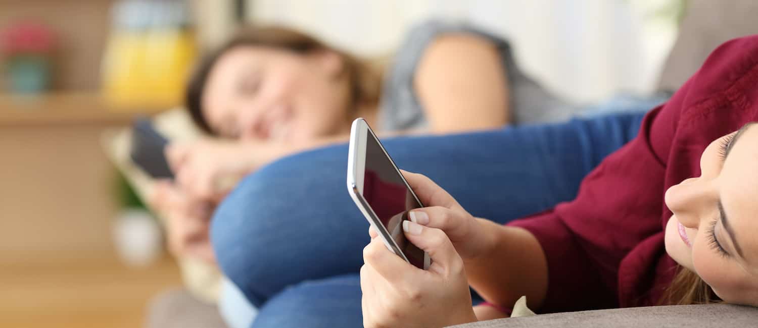 roommates on phone
