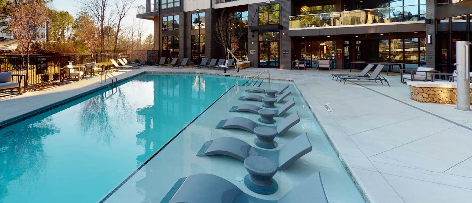 apartment pools in atlanta